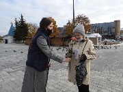 010.jpg